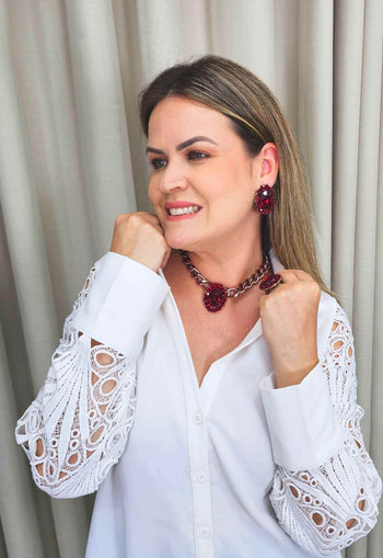 Choker Aurélia Red com pedra oval vermelha e Strass Siam