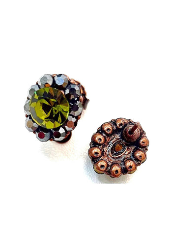 Brinco Confiança com pedras verde oliva banhado no vintage