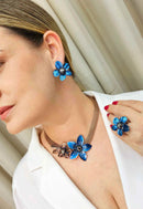 Brinco Wanda Vintage de flor esmaltada em azul