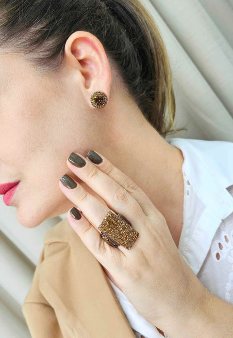 Brinco Vick Serafina com strass smoked vintage