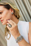 Brinco Impacto silver com pedras cristais e hematite