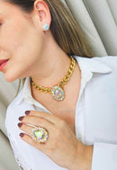 Choker Aurélia Dourada com pingente boreal