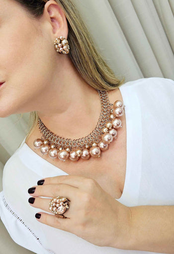 Brinco Espetáculo Vintage com perolas e strass