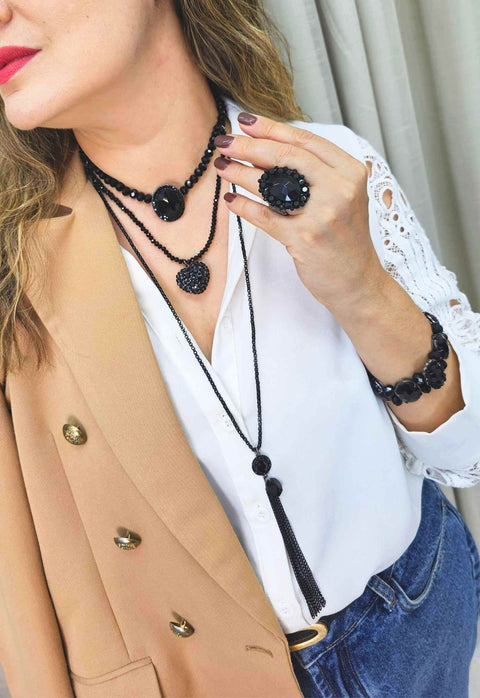 Colar Madame lux de pedras e cristais pretos banhado no onix