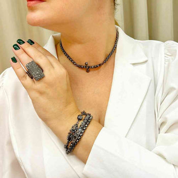 Pulseira Vivi de correntes onix e strass hematite