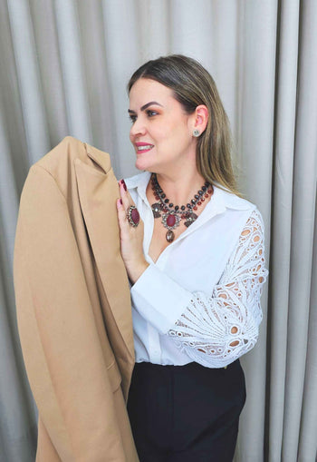 Colar Heloara vintage com pedras vinho hematite e black diamond