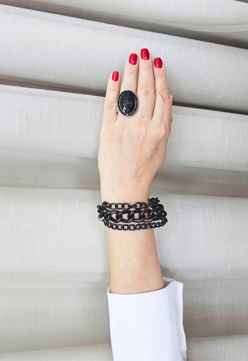 Pulseira Ebano preta de correntaria