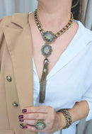 Colar Garbo ouro velho com pedras black diamond e franjas