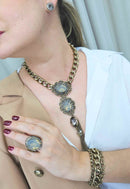 Colar Garbo ouro velho com pedras black diamond e franjas