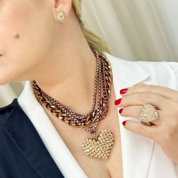 Brinco Vick Valentina peach com strass banhado no vintage