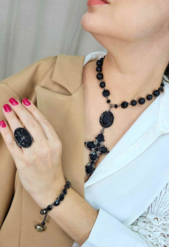 Pulseira Dandara classic de pedras pretas banhada no onix