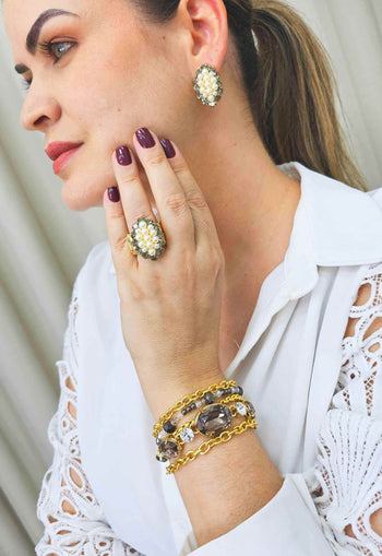 Anel Amarilis Dourado com perolas e strass