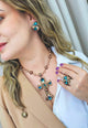 Maxi colar Ravi de crucifixo com perolas vintages e azuis