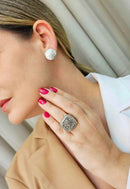 Brinco Leila silver redondo delicado