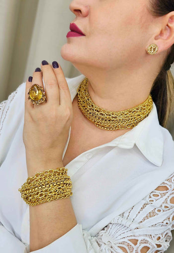 Pulseira Constantine gold com mix de correntes douradas