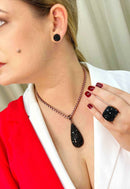 Colar Alure de gota preta banhado no vintage