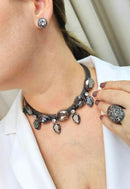 Colar Romana Onix com malha grafite e pedras