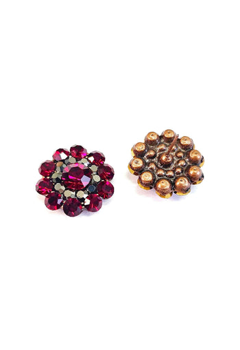 Brinco Determinada redondo com pedras vermelhas e hematite