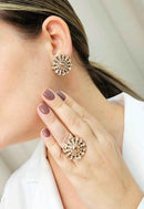 Anel Augusta redondo com pedras peach banhado no vintage