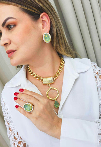 Brinco Carrie menta banhado no dourado