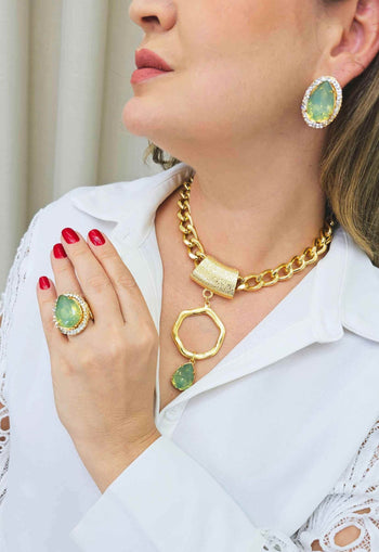 Brinco Carrie menta banhado no dourado