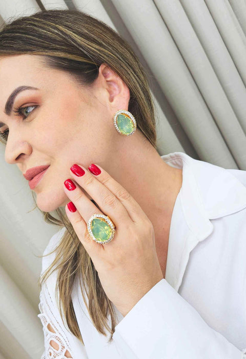 Brinco Carrie menta banhado no dourado