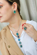 Anel Distinção prata oval com pedra verde e black diamond