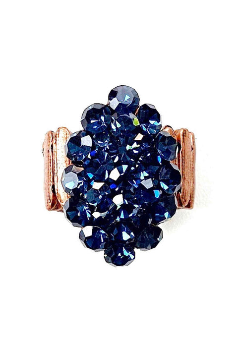 Anel Marcante com strass azul montana banhado no vintage