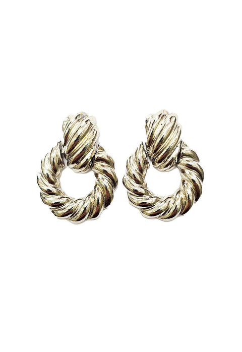 Brinco Mirela de metal banhado no prata