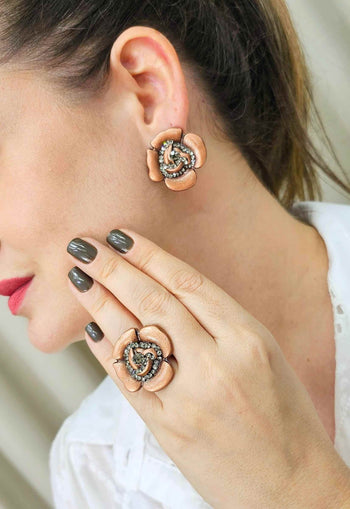 Anel de flor Cassandra vintage