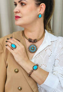 Colar Francine de courinho com pingente de pedras turquesa