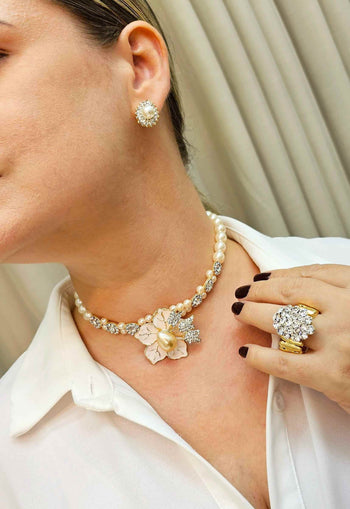 Anel Astrid de strass cristal banhado no dourado