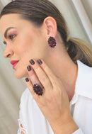 Anel Vintage Mabel com Strass Bordô Ajustável - Bijuteria Fina Artesanal