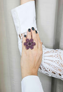 Anel Avelina de flor com strass ametista banhado no vintage