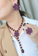 Anel Avelina de flor com strass ametista banhado no vintage