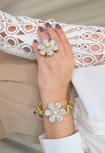 Anel Samara de flor boreal banhado no dourado