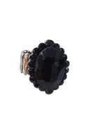 Anel Magda: Elegante Oval com Pedras Pretas no Grafite | Versatilidade no Look