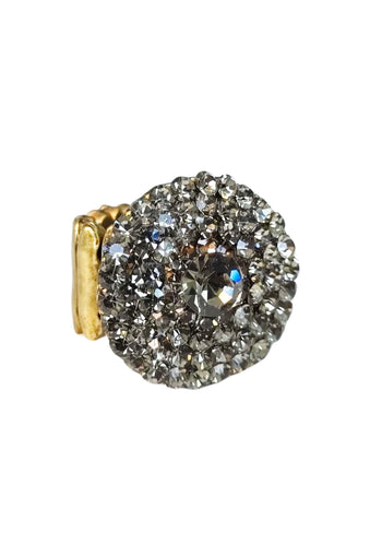 Anel Zilá redondo com pedras black diamond banhado no ouro velho