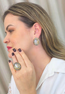 Anel Aurélia oval com pedra Opal e Black Diamond