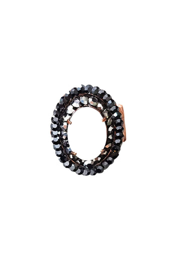 Anel Naomi oval com pedra branca e strass hematite banhado no vintage