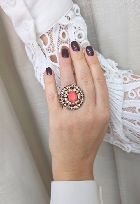 Anel Rania oval de pedra rose e strass pêssego banhado no vintage