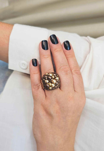 Anel Nara vintage quadrado com perolas cobreadas