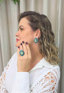 Anel Izaura oval com strass e gota verde banhado no vintage