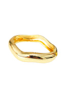 Bracelete Cleide Gold: Clássico de Metal no Dourado | Sahara Acessórios