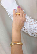 Bracelete Belmira Gold: Elegante de Metal no Dourado | Sahara Acessórios