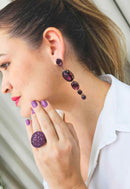 Brinco Natalie Glam comprido com pedras ametista banhado no vintage