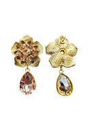 Brinco Lira Gold de flor com gota e pedras pêssego banhado no dourado