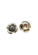 Brinco Aletéia de flor prata com strass hematite