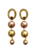 Brinco Ravena Glam: com Pérolas Rosê e Verdes no Dourado | Sahara Acessórios