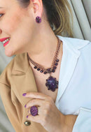 Brinco Natalie oval com pedras ametista banhado no vintage